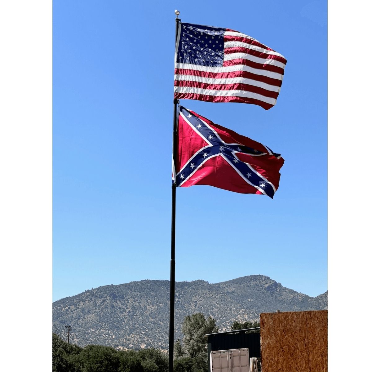 Ultimate Flags - Confederacy Flag