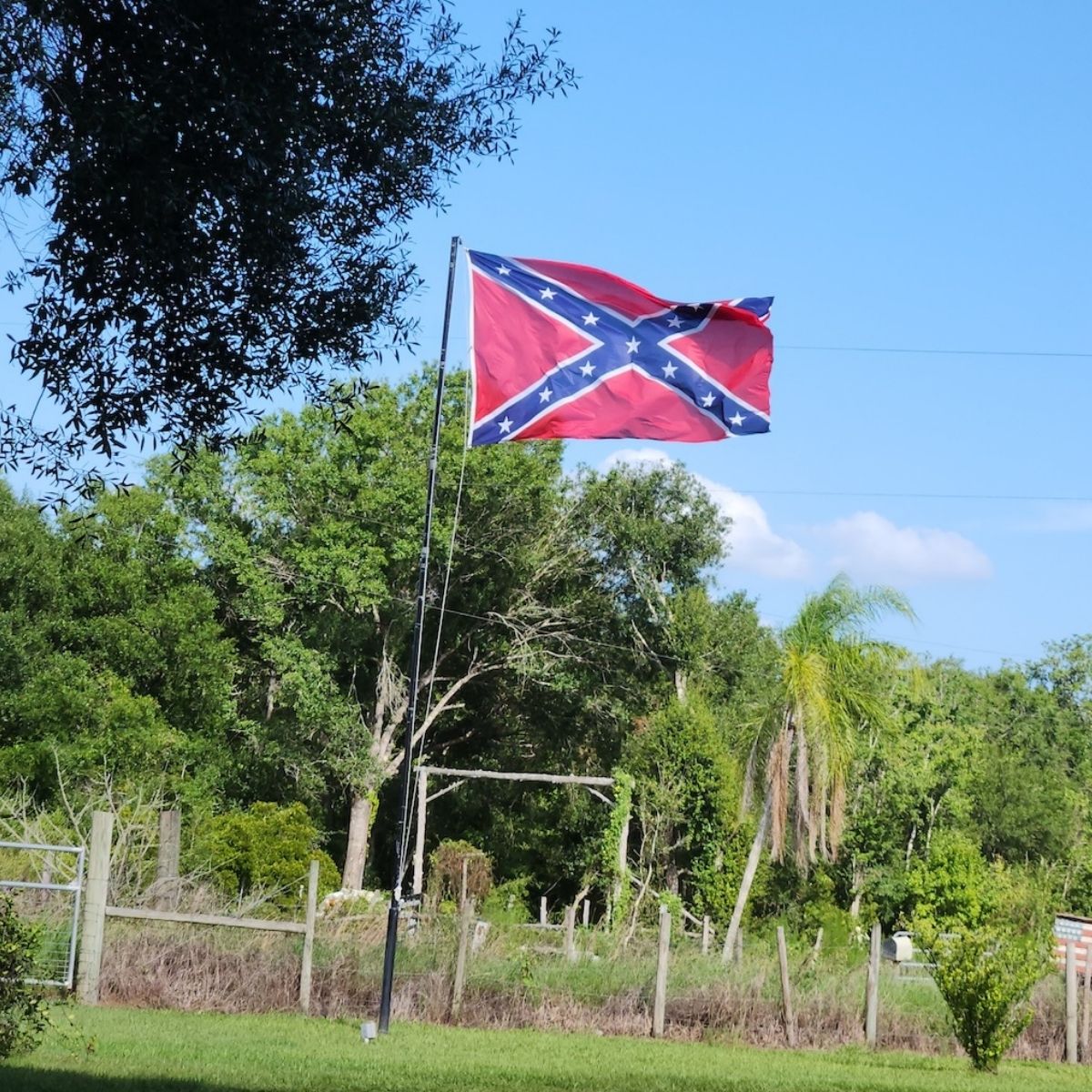 Ultimate Flags - General Lee Confederate Flag