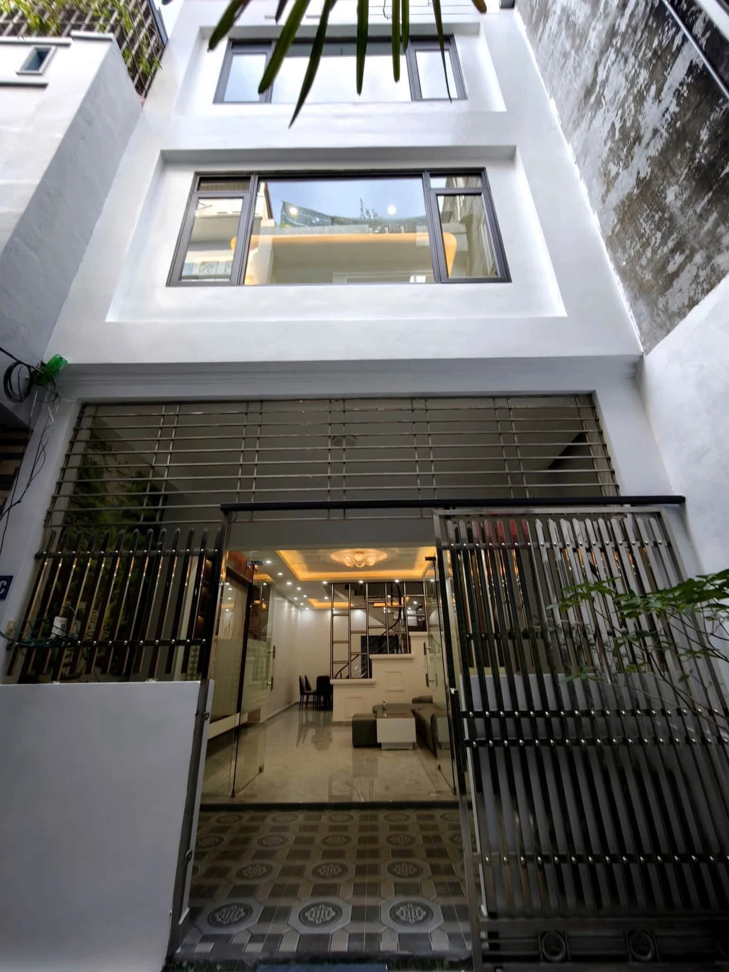 Bán nhà 3 tầng 4 phòng ngủ 70m² tại Ngõ Nông - Ảnh 1
