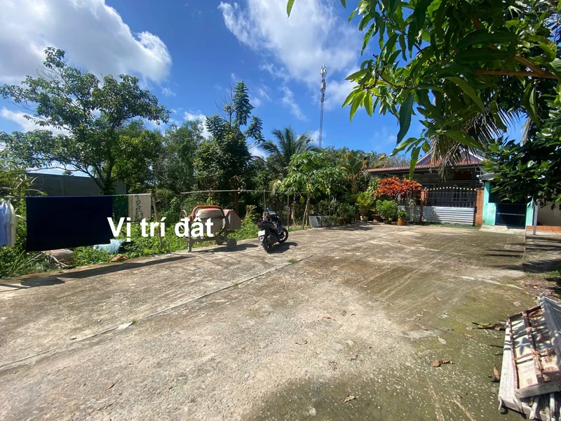 Bán đất 110m2 thổ cư gần vòng xoay Nguyễn Trung Trực 1,3 tỷ