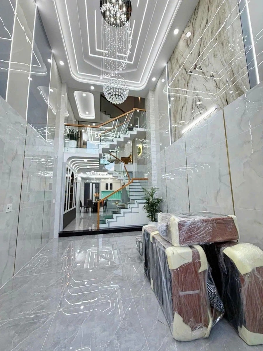 Bán nhà 5 tầng Lê Đình Cẩn Bình Tân 72m² 8,6 tỷ - Ảnh thu nhỏ 2