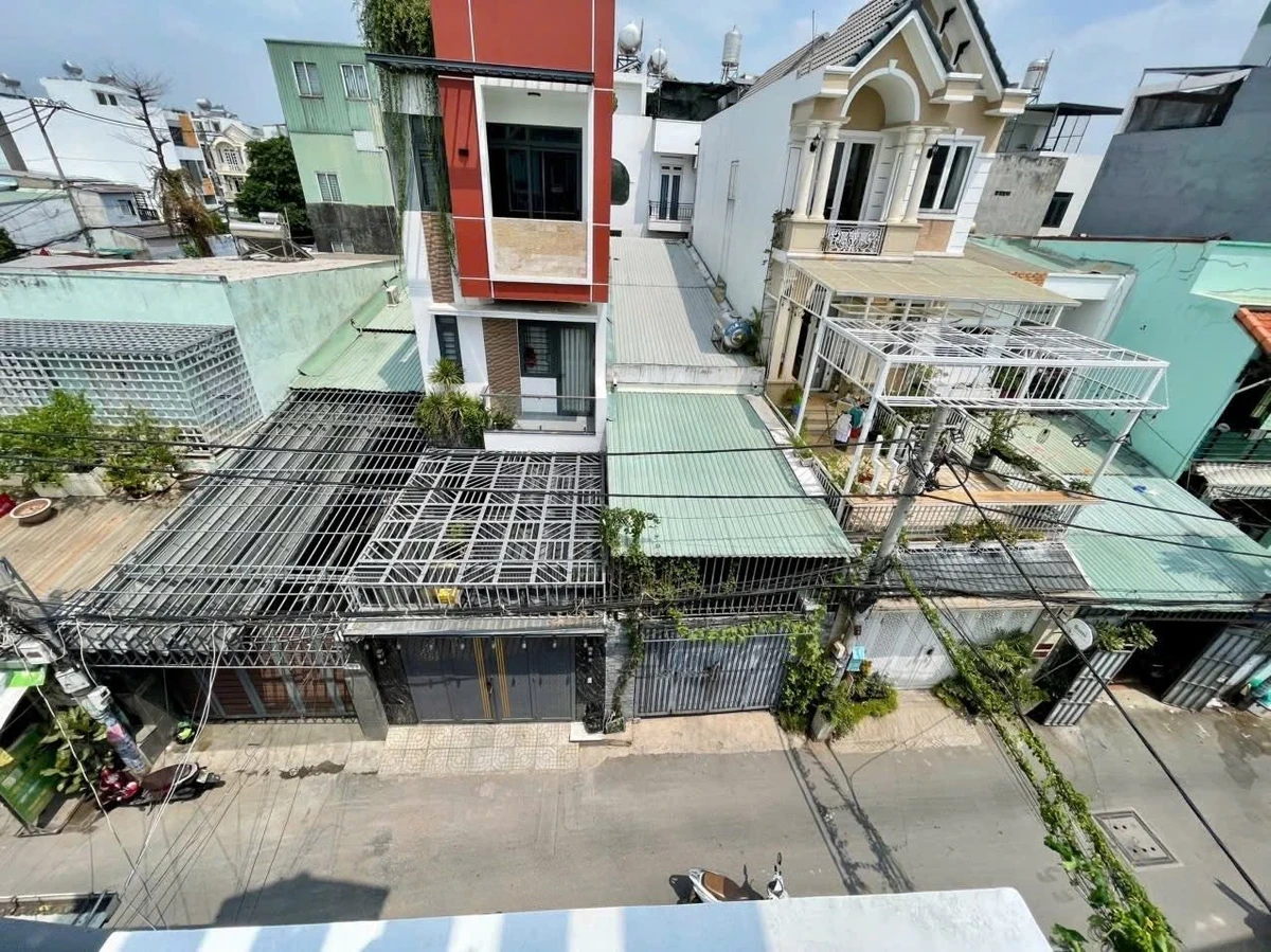 Bán nhà 70m2, 3PN Chợ Hiệp Bình Thủ Đức 8.3 tỷ - Ảnh thu nhỏ 2