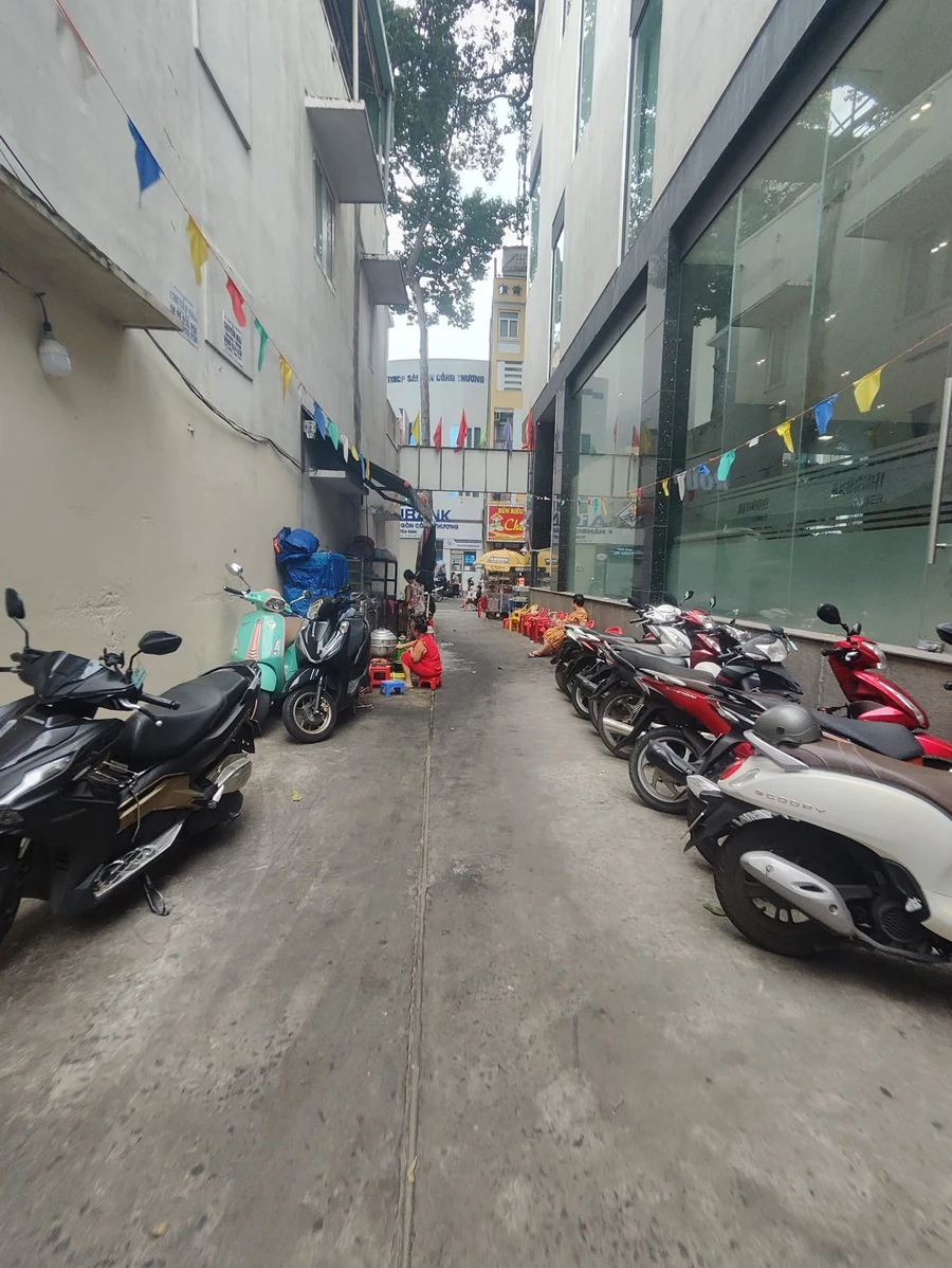 Bán nhà hẻm Trần Quang Khải Quận 1, 39m², 6 tầng 8PN, giá nhỉnh 7 tỷ - Ảnh thu nhỏ 2
