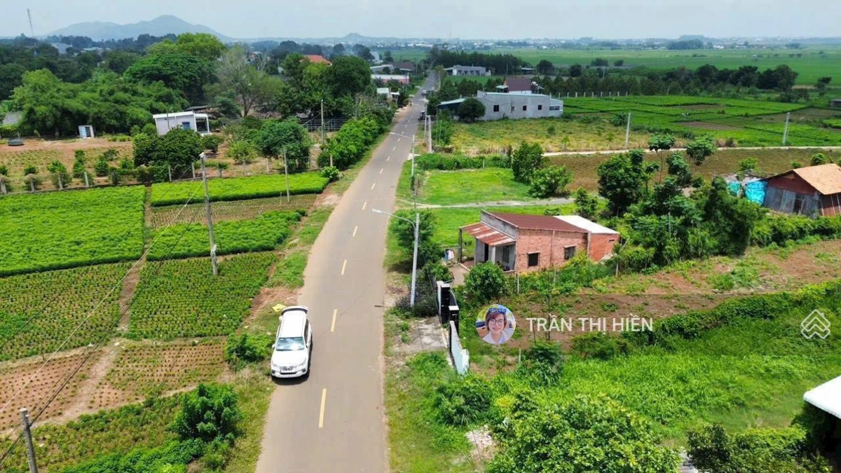 Mặt tiền đường Nam Kì Khởi Nghĩa - Đất Đỏ - 492m2 - quá ngộp - Ảnh thu nhỏ 3