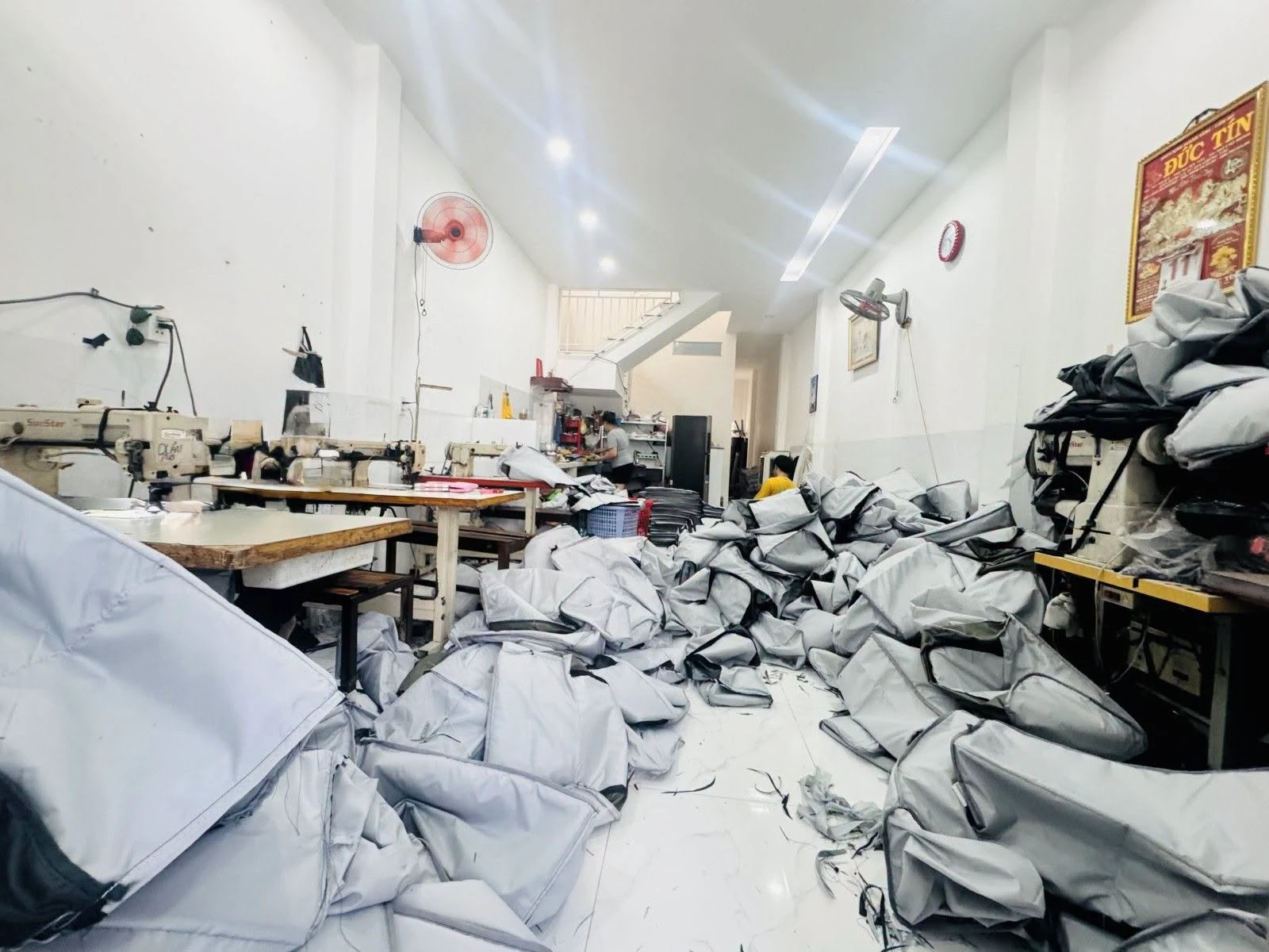 Bán nhà mặt tiền Trung Mỹ Tây, Quận 12, 71.4m2, 2.9 tỷ - Ảnh 1