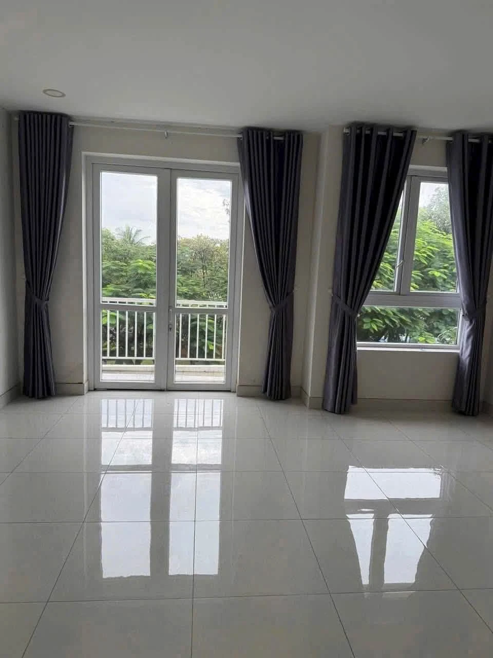 Cho thuê nhà 1 trệt 2 lầu 5x20m 4PN KDC Park Riverside Liên Phường Q9, 20 triệu/tháng - Ảnh 1