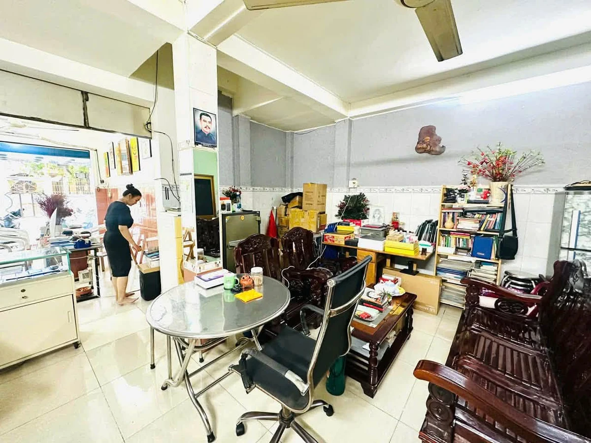 Bán nhà mặt tiền Văn Cao Tân Phú, 63.7m2, 11 tỷ 800 triệu - Ảnh thu nhỏ 5