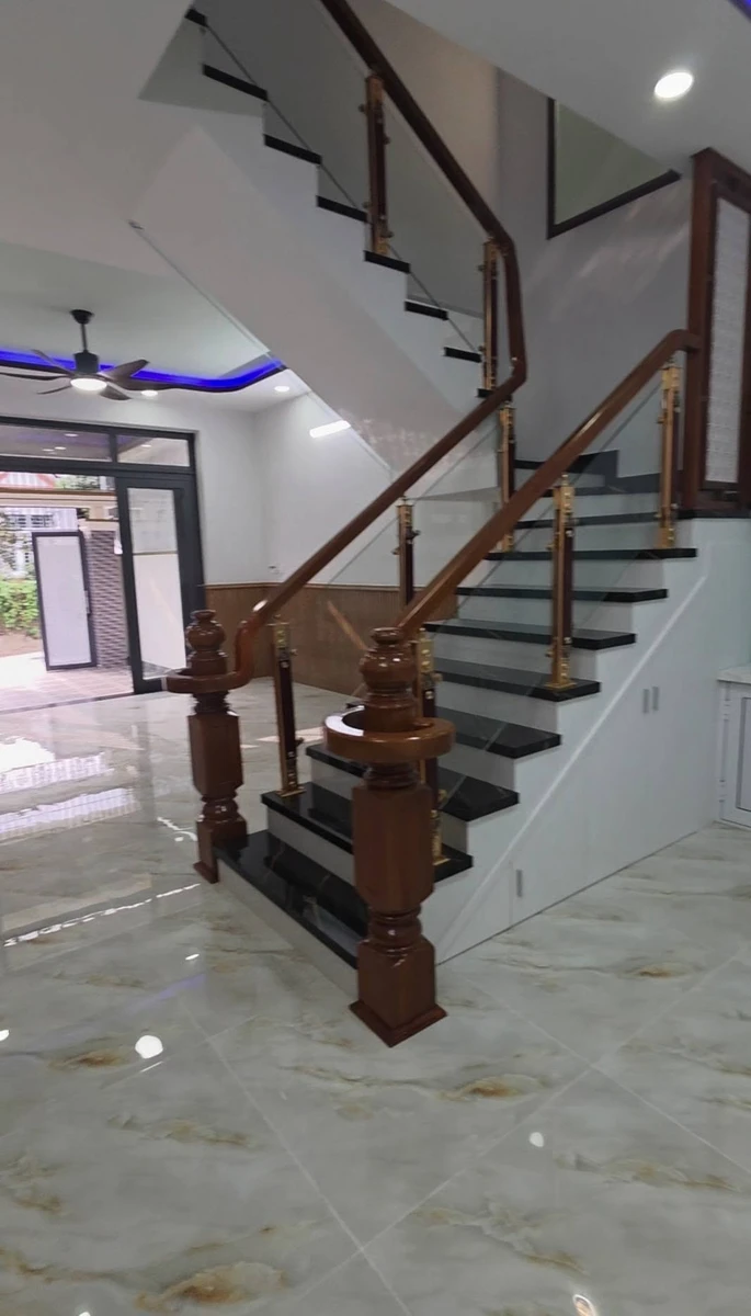 Bán nhà 3 tầng mới xây 100m2 đường Cầu Bè, Vĩnh Thạnh, Tây Nha Trang giá 5,2 tỷ - Ảnh thu nhỏ 4