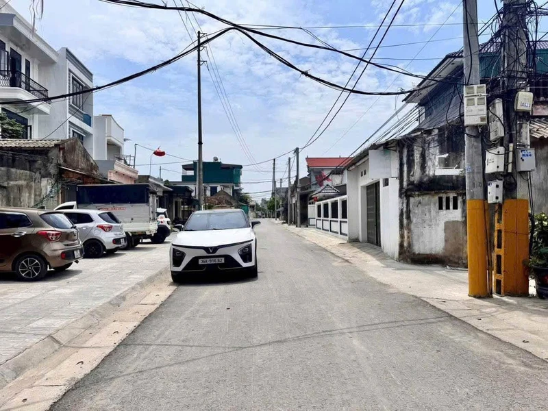 Bán nhà 3 tầng 125m² cạnh ĐH Công Nghiệp, 2 tỷ