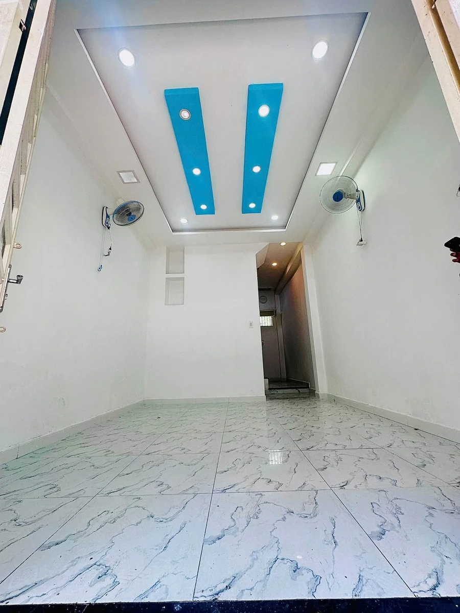 Bán nhà hẻm 80 Đường Số 12, Bình Hưng Hòa A, Bình Tân, 30,4m2, 3PN, giá 3,98 tỷ - Ảnh thu nhỏ 2