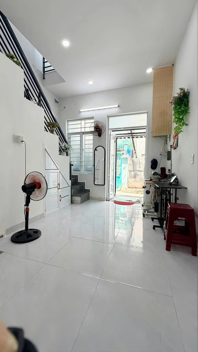 Bán nhà 2 tầng 24m² VCN Phước Hải, Nha Trang - Ảnh 1