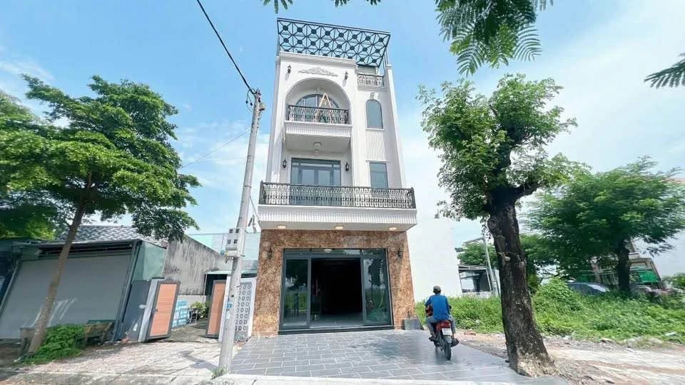 Bán nhà 2 lầu 5PN Khu Phát Hải gần Chợ Gò Đen 102m² 5.29 tỷ - Ảnh 1