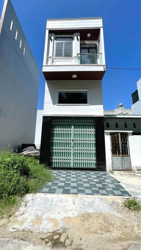 Bán nhà 3PN mặt tiền 40m² Phường Quy Nhơn