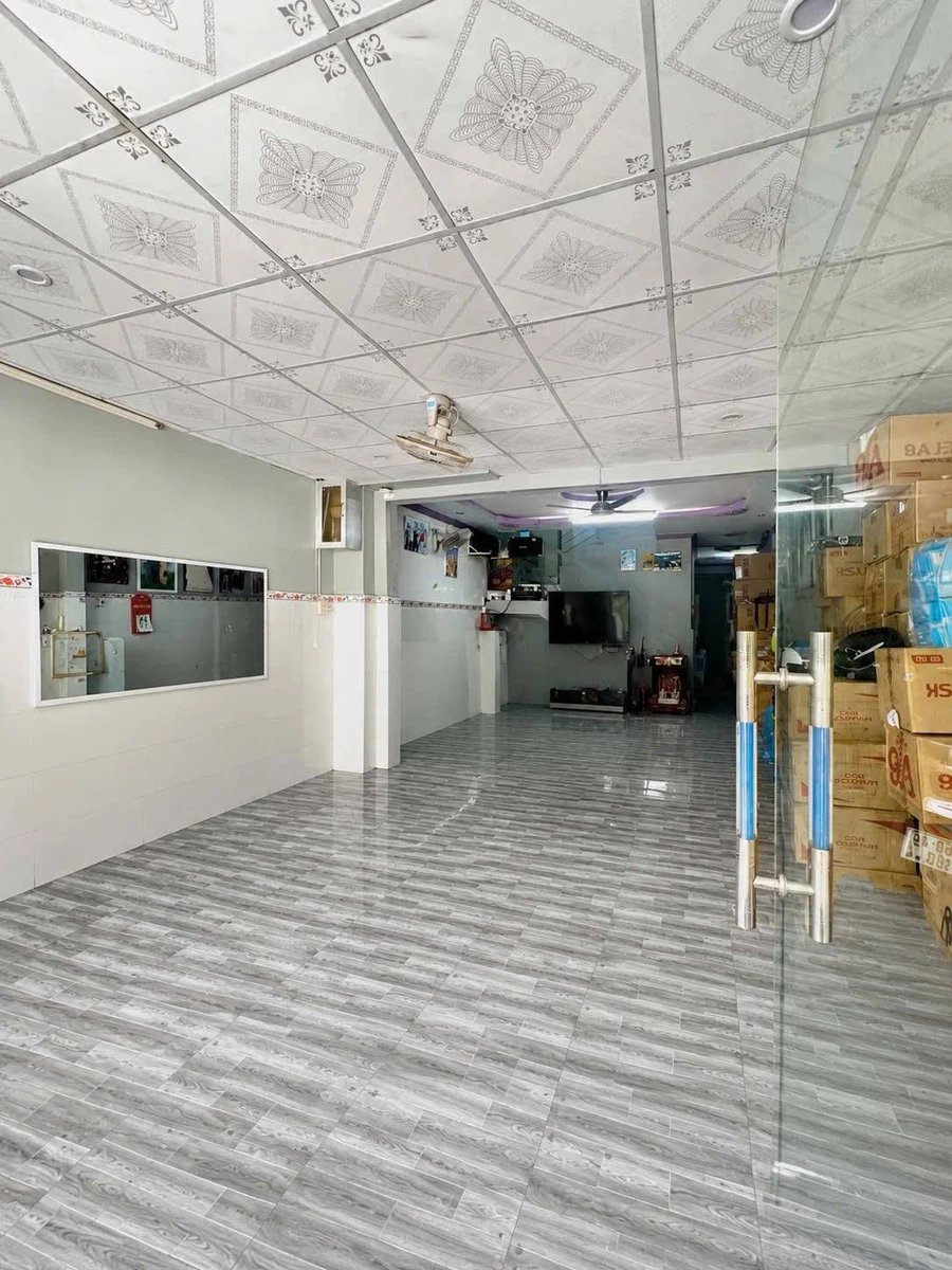 Bán nhà 1 trệt 1 lầu Rạch Giá, 94.5m², 3 PN, 2 WC, giá 2 tỷ - Ảnh thu nhỏ 4