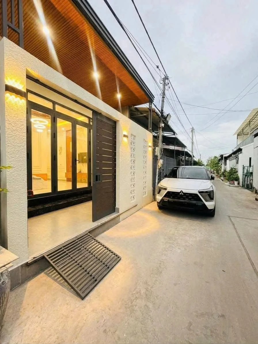 Bán nhà hẻm 5m 73,9m2, 2 phòng ngủ, giá 1,38 tỷ tại Nguyễn Cư Trinh, Rạch Giá - Ảnh thu nhỏ 2