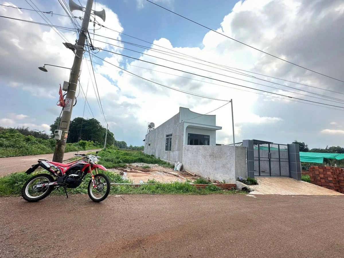 Bán đất góc 2 mặt tiền 9.5x30 (285 m²) Châu Đức, BRVT - 1.08 tỷ - Ảnh 1