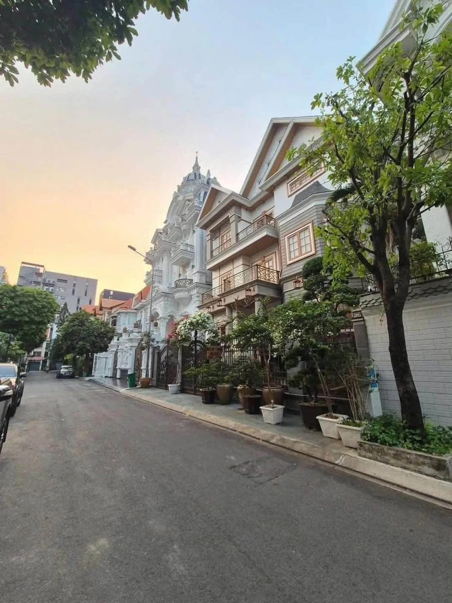 Bán biệt thự 240m² mặt tiền Phổ Quang Bình Thạnh - Ảnh thu nhỏ 5