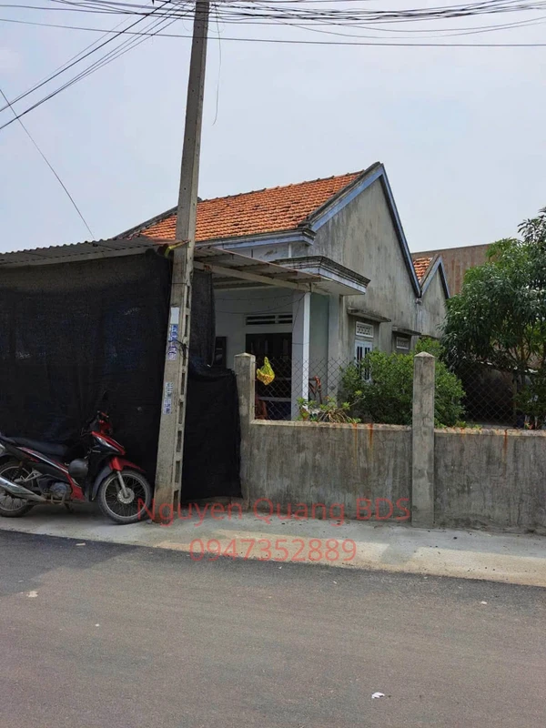 Bán nhà cấp 4 197,7m2 Dốc Lết Khánh Hòa