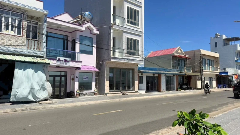 Bán đất mặt tiền Trần Hưng Đạo Phước Hải 50m2