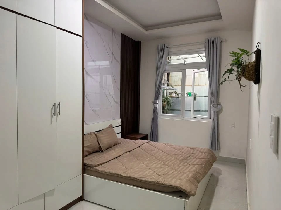 Bán nhà hẻm ô tô Kim Đồng Đà Lạt 100m² 4 phòng ngủ 6,5 tỷ - Ảnh thu nhỏ 2