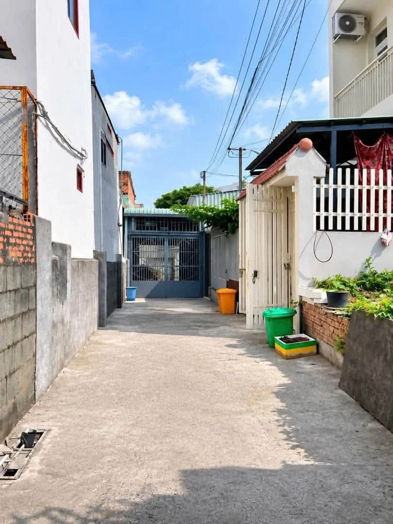 Bán nhà hẻm xe hơi 110m² Đường Số 8, Linh Trung - Ảnh 1