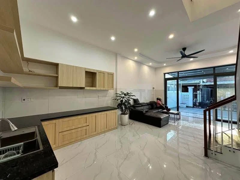 Bán nhà 3PN 105m² Nguyễn Công Phương Quảng Ngãi