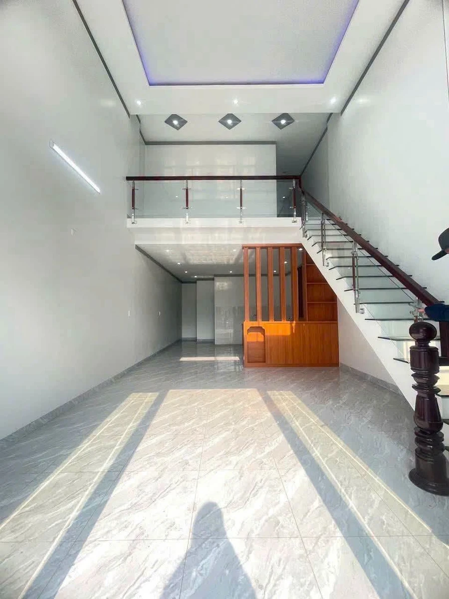 Bán nhà mới 5x20m Bình Minh, trả trước 700 triệu - Ảnh thu nhỏ 3