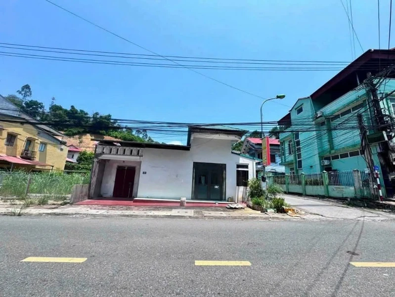 Bán đất Lào Cai 225,6m² mặt đường Lê Văn Tám