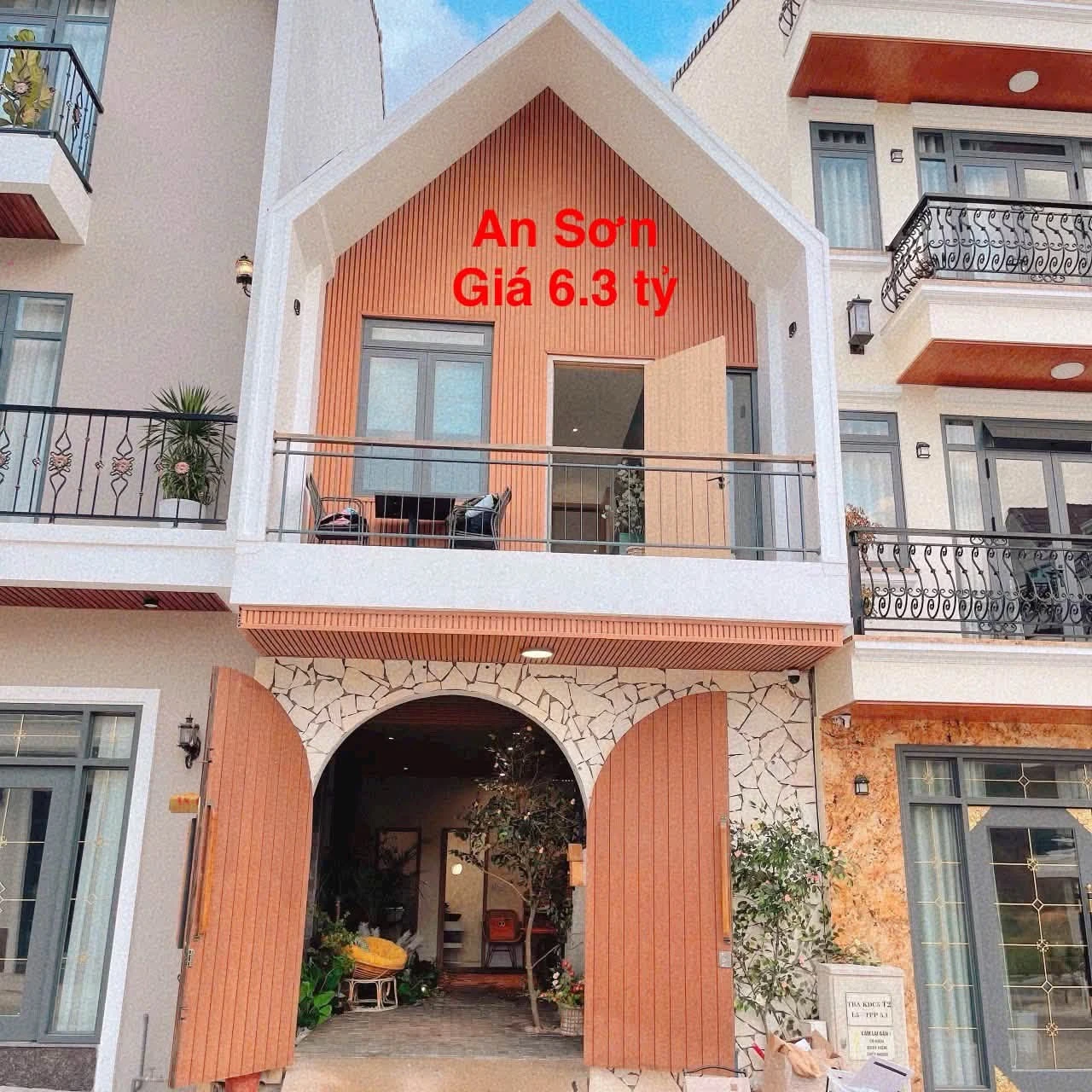 Bán nhà đẹp Đà Lạt 2PN, 65m², 1 trệt 1 lầu, giá 6.3 tỷ - Ảnh 1