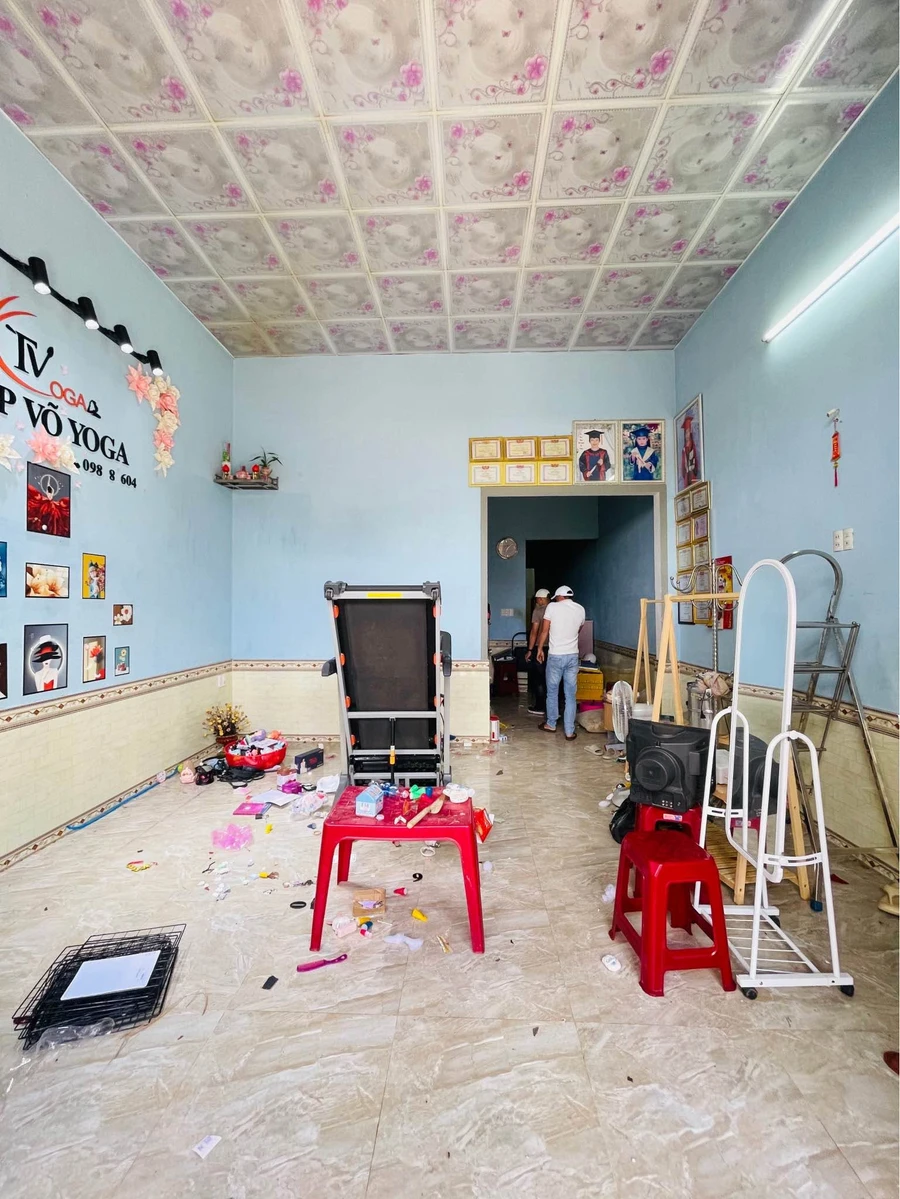 Bán nhà hẻm 201 Nguyễn Thiếp, 92m², 2PN, giá 900 triệu - Ảnh thu nhỏ 3