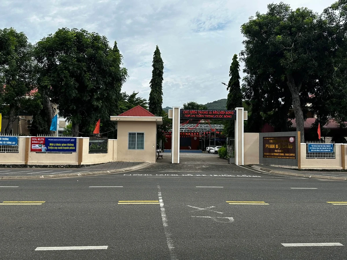 Bán đất 290m² sẵn 2 nhà cho thuê, đối diện trường tiểu học, Quận 12 - Ảnh thu nhỏ 2