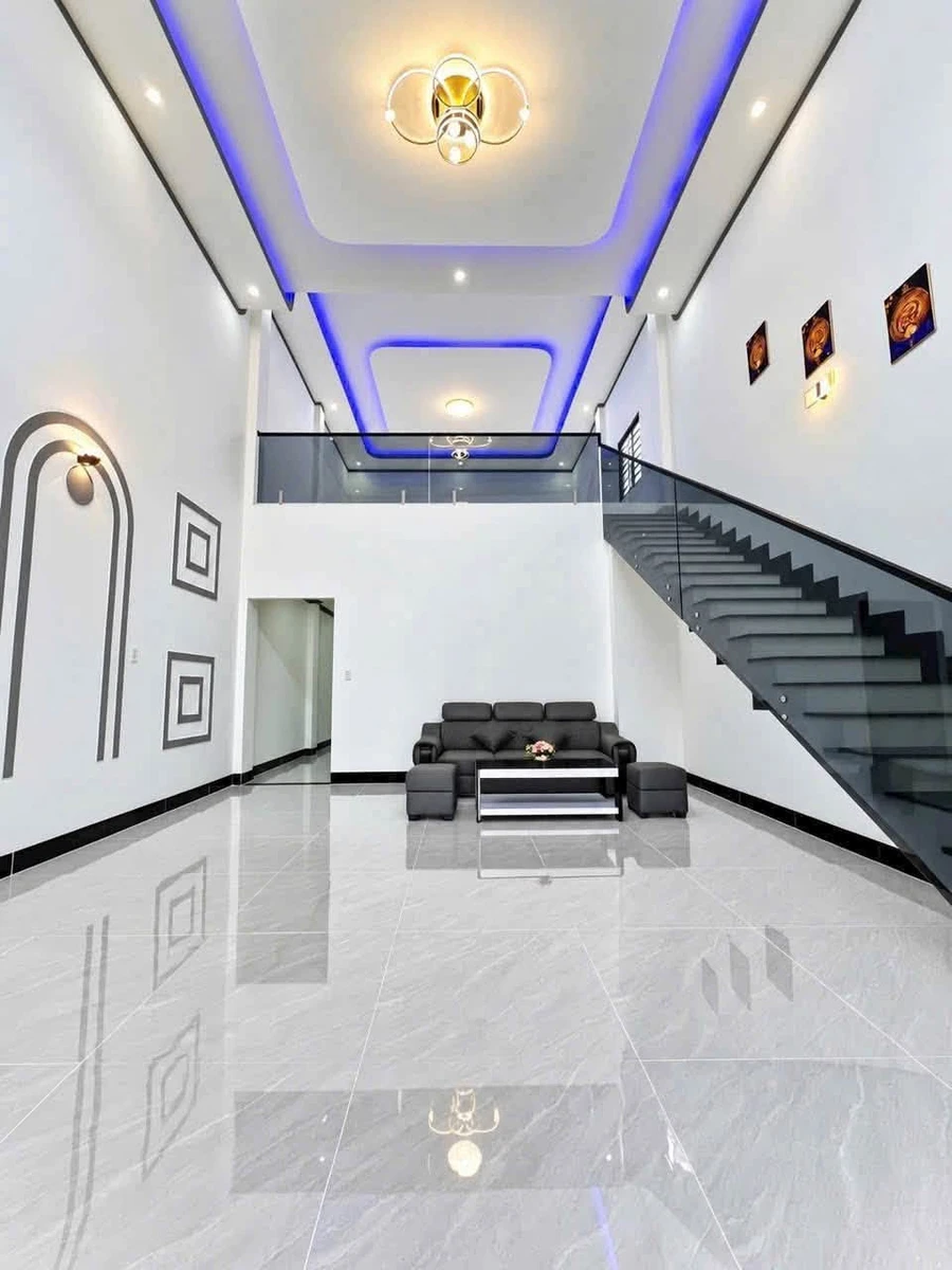 Bán nhà mặt tiền 100m² 3PN Nguyễn Văn Linh, Tây Ninh - Ảnh thu nhỏ 3