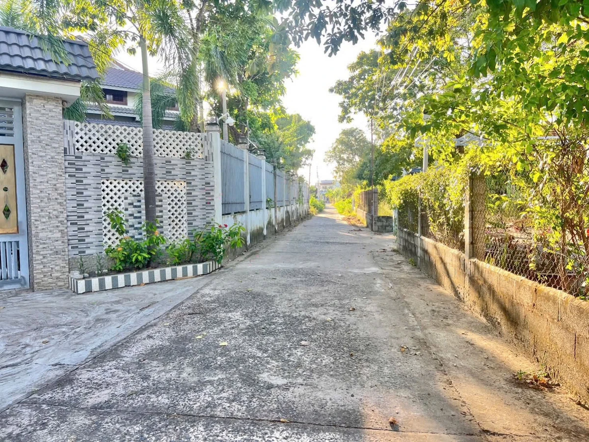 Bán đất 107,2m2 gần Hồ Bơi Quốc Hùng, Quận 7 - Ảnh 1