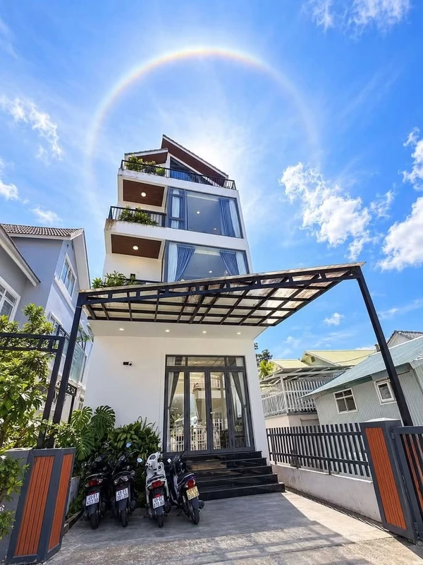 Bán nhà 2 mặt tiền Nguyễn Trãi Đà Lạt 90m² 5 tầng 8,5 tỷ