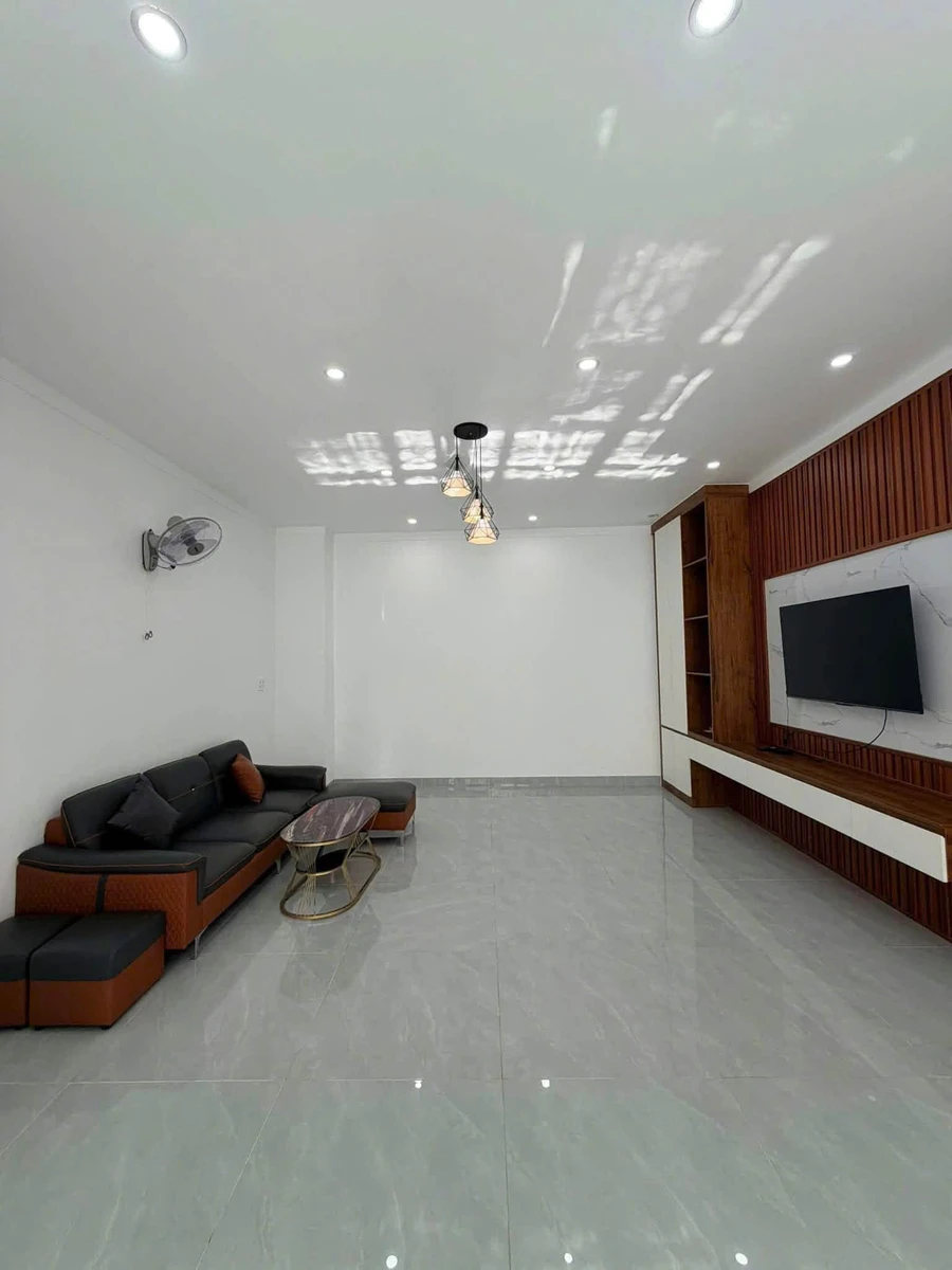 Bán nhà hẻm Nam Quốc Cang, 170m², 3 PN, 2.75 tỷ - Ảnh thu nhỏ 2