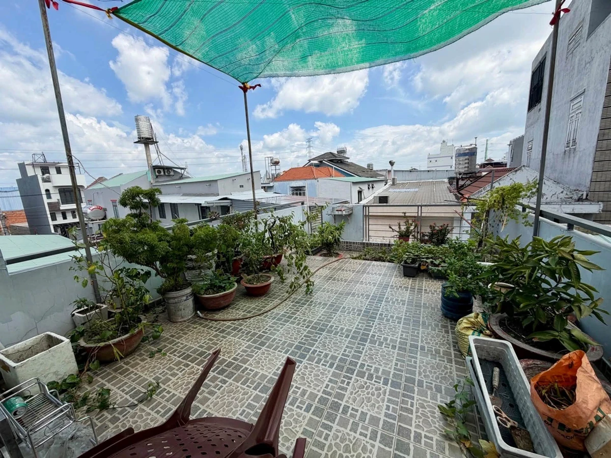 Bán nhà 3 tầng Lê Trọng Tấn, Bình Tân, 72m2, hơn 4 tỷ - Ảnh thu nhỏ 3