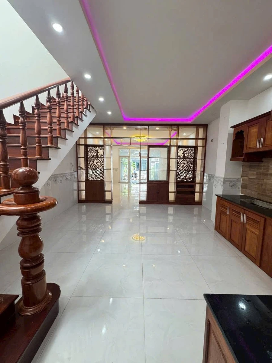 Bán nhà phố 2PN, 125m2, Phú Cường, An Giang, 2,68 tỷ - Ảnh thu nhỏ 5