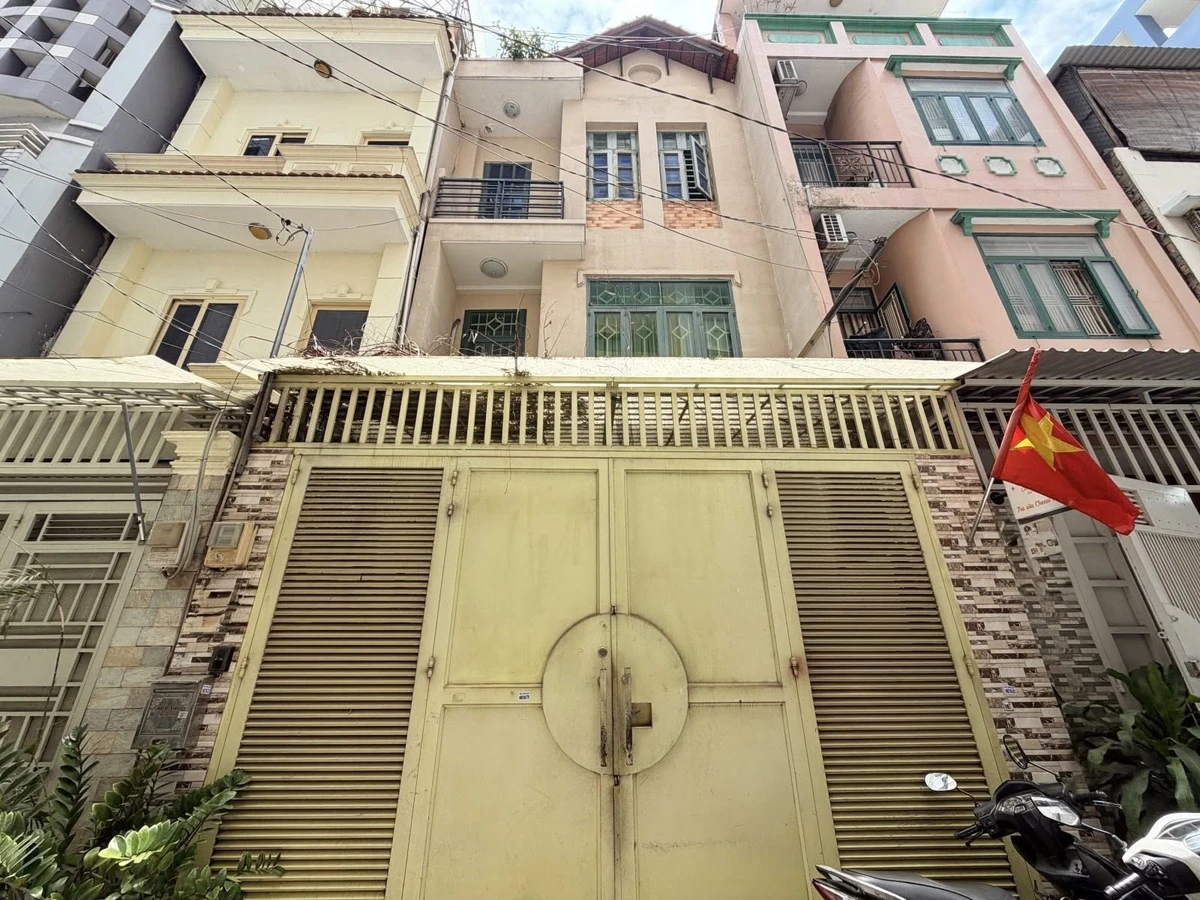 Bán nhà 4 tầng 68m² gần Phan Xích Long, Phú Nhuận, 16,9 tỉ - Ảnh 1