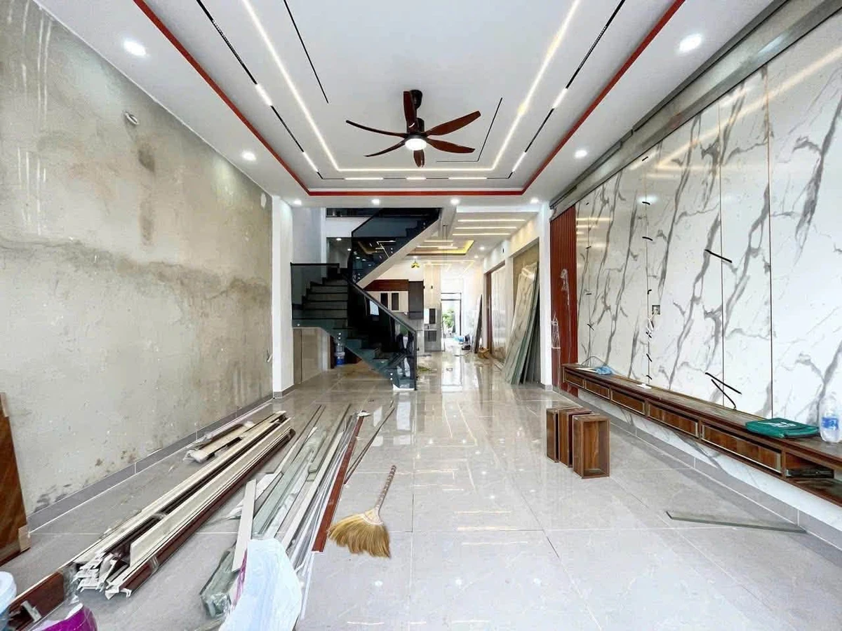 Bán nhà mặt tiền 90m² 4 PN gần Văn Miếu Trấn Biên, Biên Hòa - Ảnh thu nhỏ 4