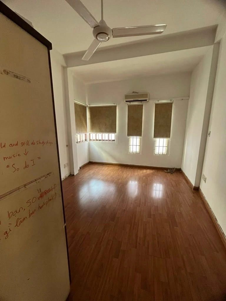 Bán nhà hẻm xe hơi 4 tầng 7PN 7WC 60m² Hoàng Hoa Thám Bình Thạnh 7 tỷ - Ảnh thu nhỏ 5