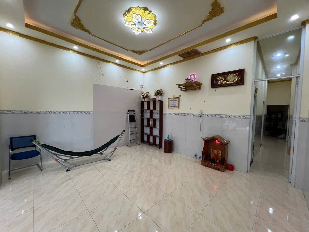 Bán nhà 2 mặt tiền 137.5m² Trần Quý Cáp, Rạch Giá - Ảnh thu nhỏ 5