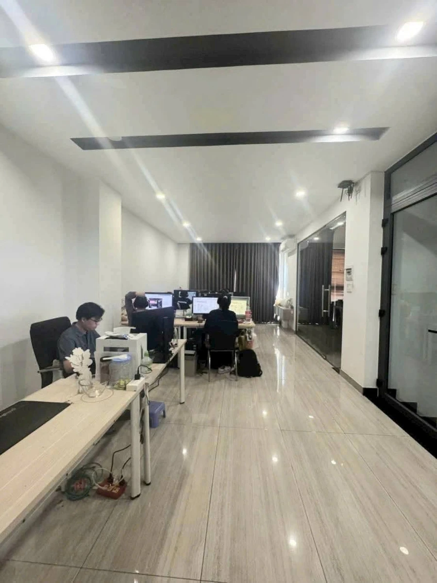 Bán biệt thự 4 tầng 7x18m đường 12m khu Bình Lợi, Bình Thạnh, giá 21,99 tỷ - Ảnh thu nhỏ 4