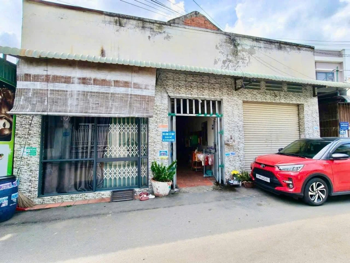 Bán dãy trọ 131m2 giá 3,6 tỷ hẻm 1 xẹt Lý Thường Kiệt, Phường Dĩ An - Ảnh thu nhỏ 3