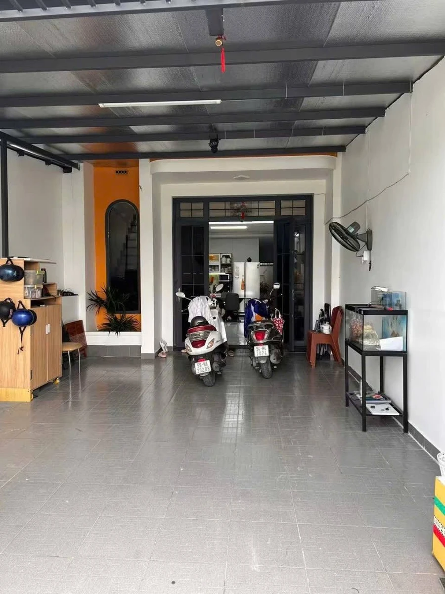 Bán nhà 1 trệt 1 lầu 143m2, 3PN, gần The Sol City, Long Thượng, Cần Giuộc, Long An - Ảnh thu nhỏ 3