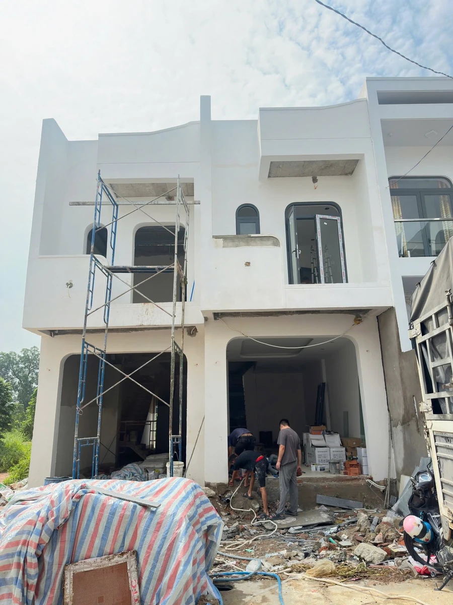 Bán nhà 3 phòng ngủ 120m2 tại KDC Thủ Dầu Một, 2,55 tỷ - Ảnh 1