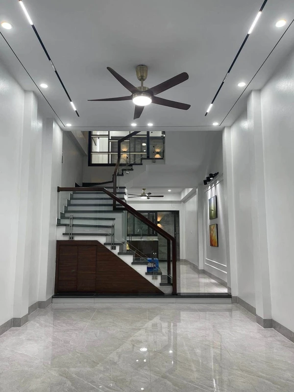 Bán nhà 4 tầng mặt phố Bình Minh 47,2m² Hải Dương 5,28 tỷ