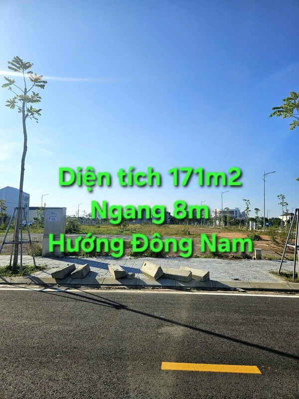 Bán nhà đất OTT4 171m2 ngang 8m Huế