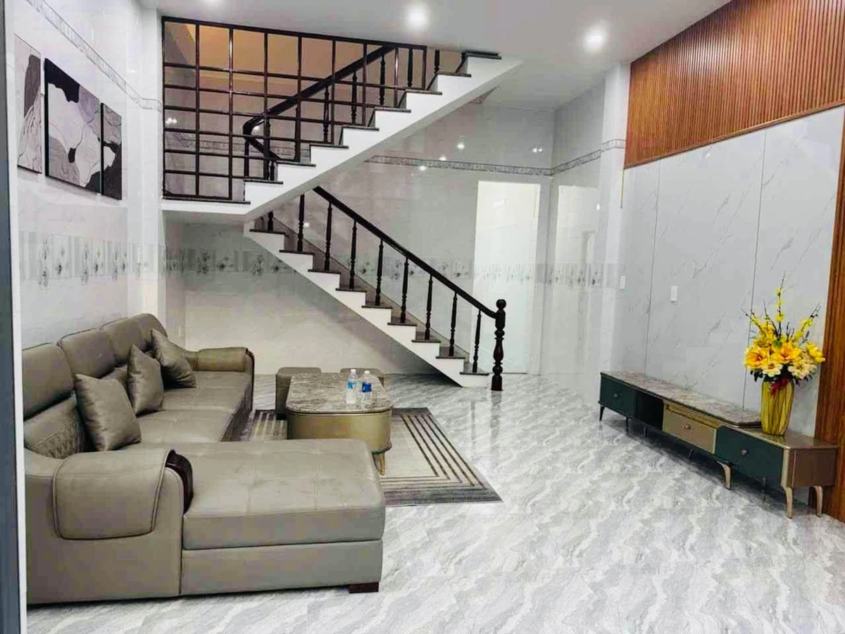 Bán nhà 2 tầng 93m2 gần biển Mỹ Khê, 6 tỷ - Ảnh thu nhỏ 2
