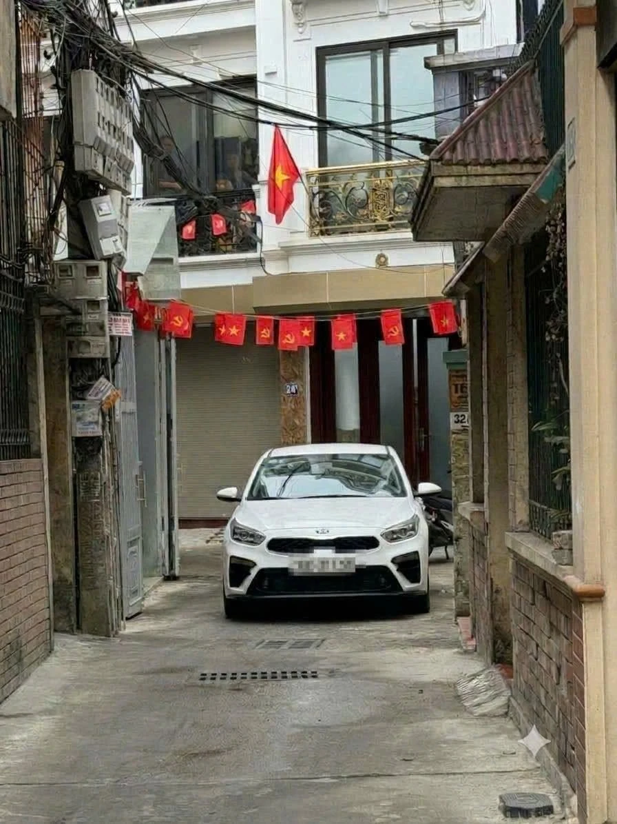 Bán nhà 3 tầng 30m² Kim Ngưu Lạc Trung Hà Nội - Ảnh 1