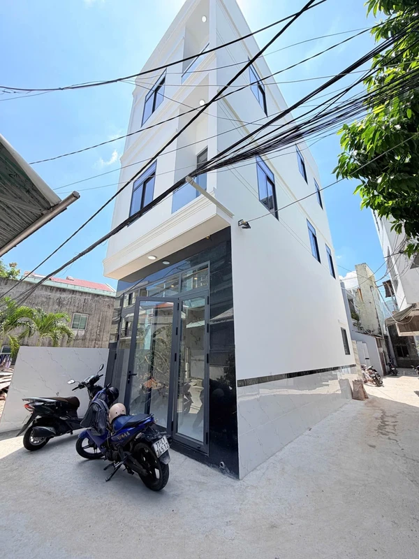Bán nhà 45m2, 3 phòng ngủ, gần biển Quy Nhơn